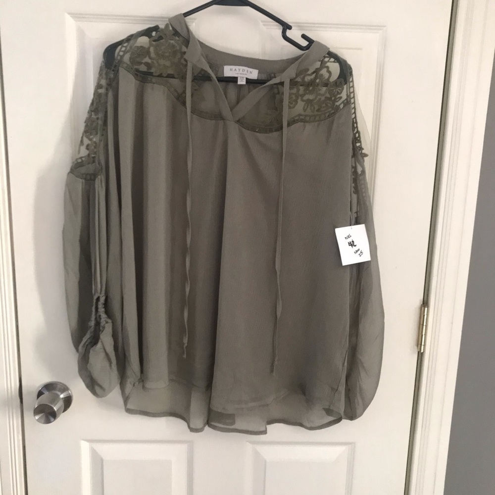 Woman’s shirt